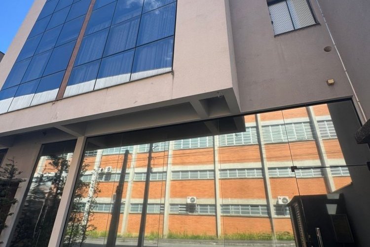 SALA COMERCIAL NO BAIRRO CHICO DE PAULO